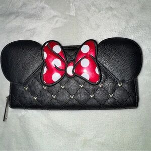Loungefly Black Quilted Minnie Mouse Wallet